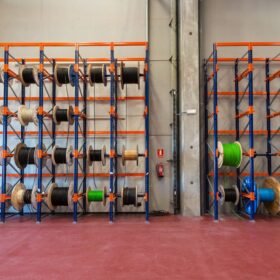 Porte-bobines Maroc – échelles et consoles réglables acier époxy