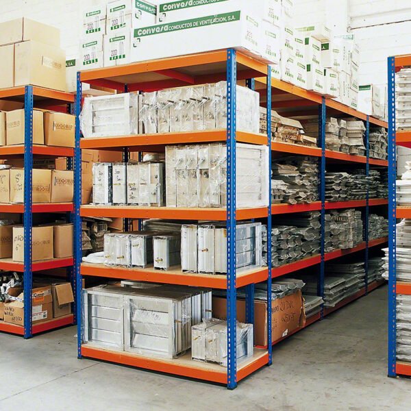 Rayonnage semi-lourd Maroc – échelles et lisses modulables