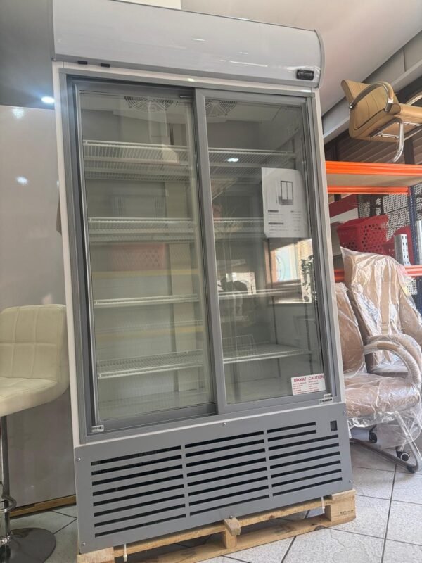 Frigo vitrine double porte professionnel avec LED – Maroc